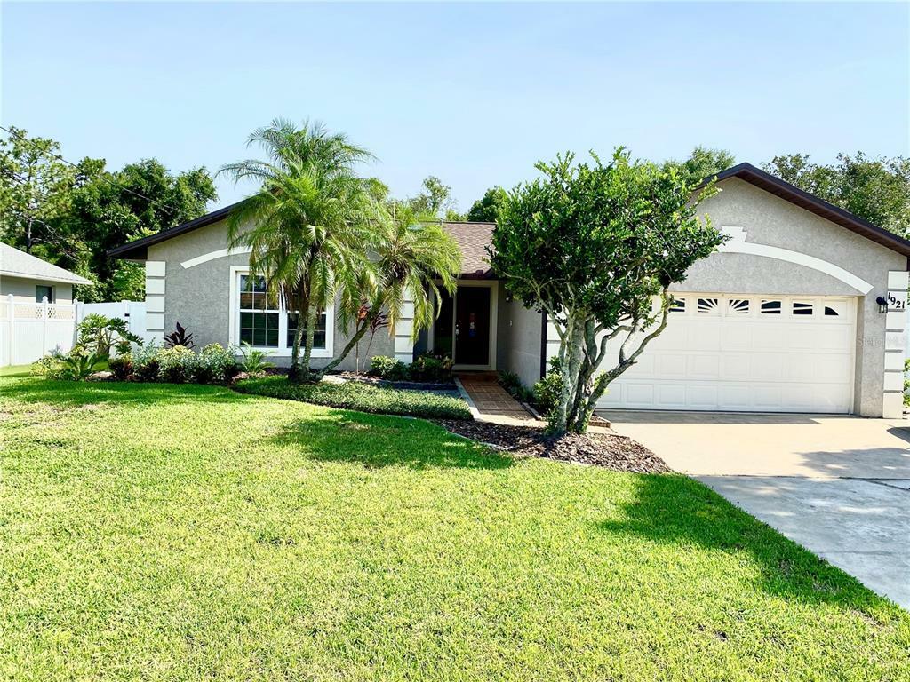 Property Photo:  1921 Vienna Drive  FL 32707 