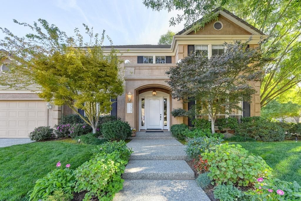 Property Photo: 7757 Oakshore Drive CA 95831
