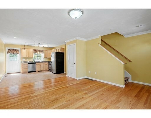 Property Photo:  27 Merrimac Way D  MA 01879 