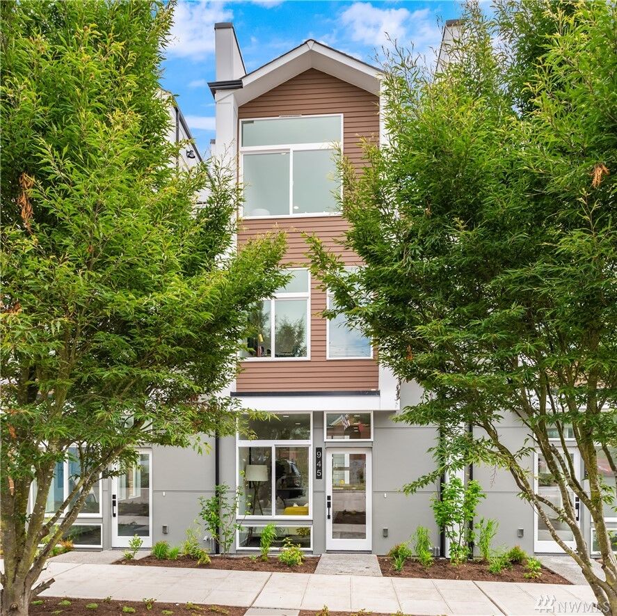 Property Photo: 945 NW 56th St WA 98107