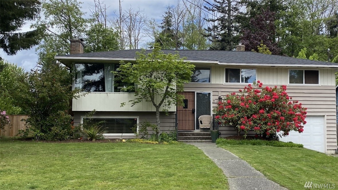 15805 56th Ave W  Edmonds WA 98026 photo