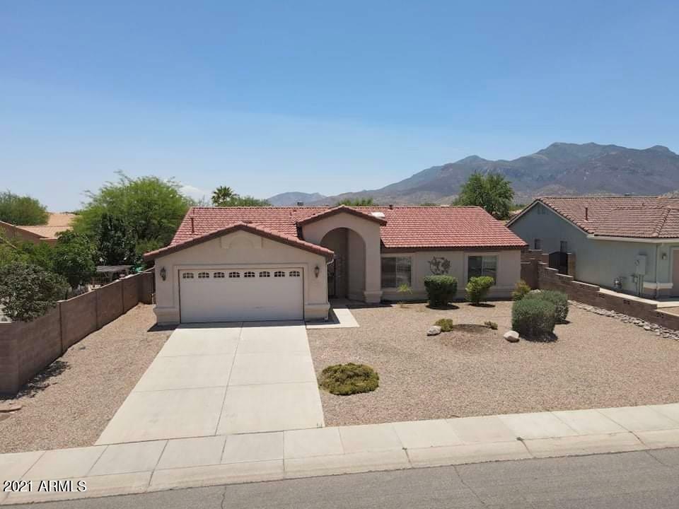 Property Photo:  2488 Cartegena Drive  AZ 85650 