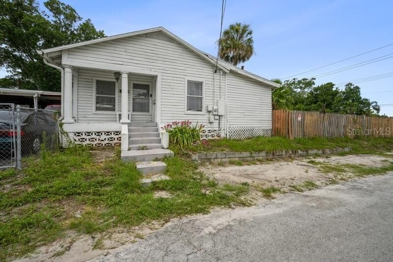 Property Photo:  2101 N 27th Street  FL 33605 