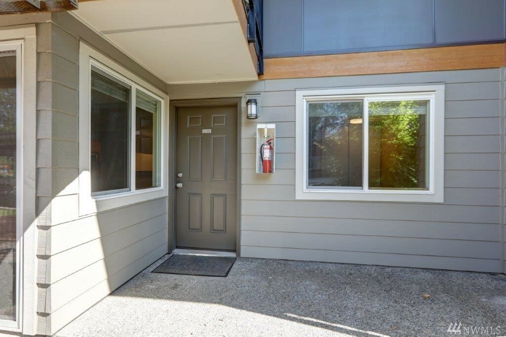 Property Photo:  10824 NE 147th Lane #K104  WA 98011 