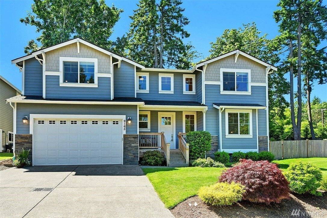 9165 Burlingame Ct NE  Bainbridge Island WA 98110 photo