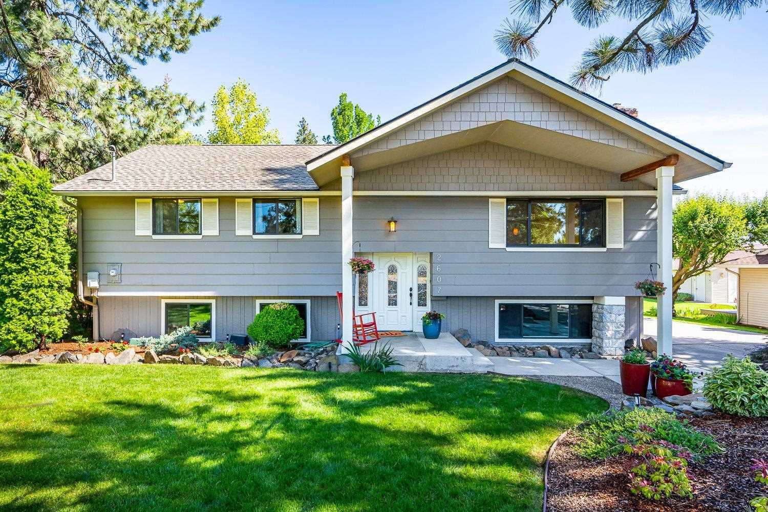 Property Photo: 2607 E 35th Ave WA 99223-4628