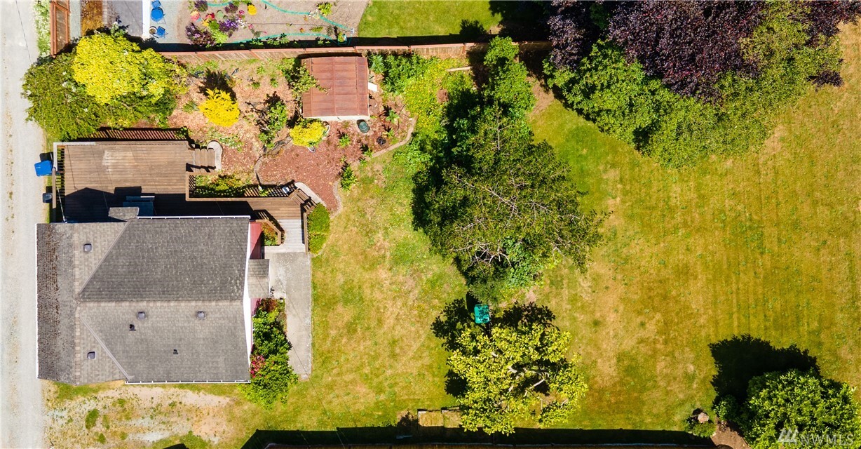 Property Photo:  3308 W 2nd St  WA 98221 