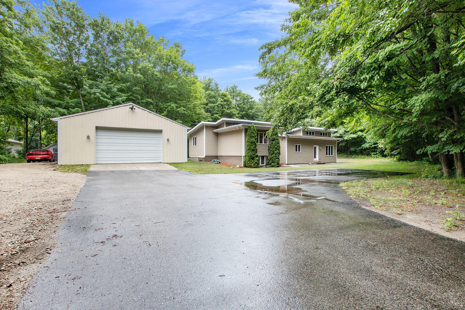 Property Photo:  6548 147th Avenue  MI 49423 