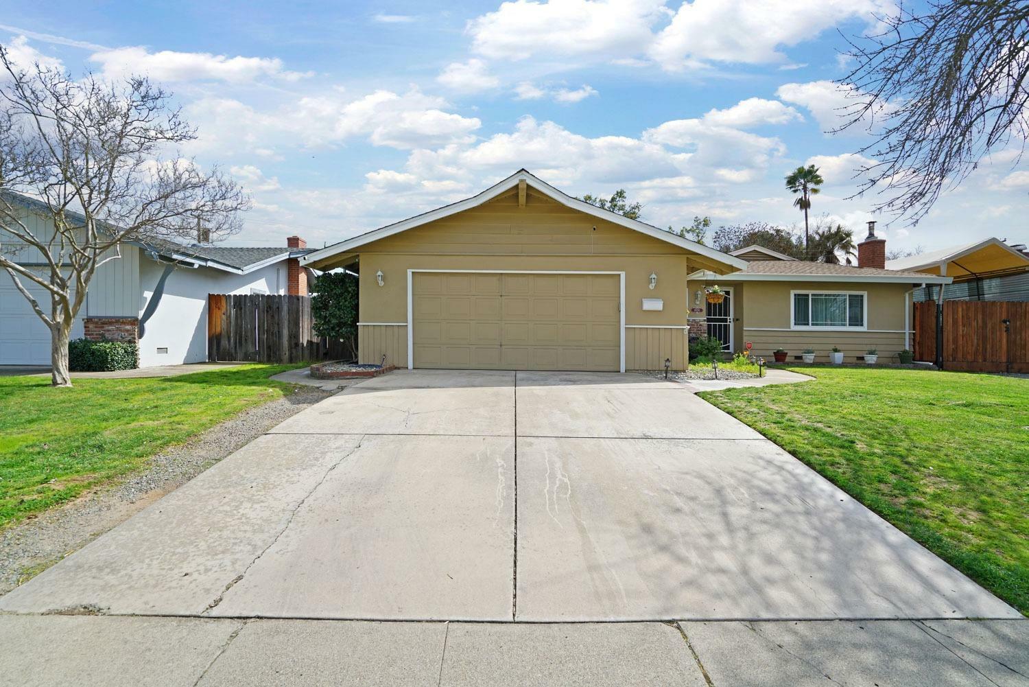 6530 Melbourne Way  Citrus Heights CA 95621 photo