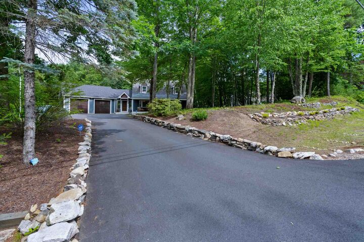 Property Photo:  59 Cinnamon Drive  NH 03045 