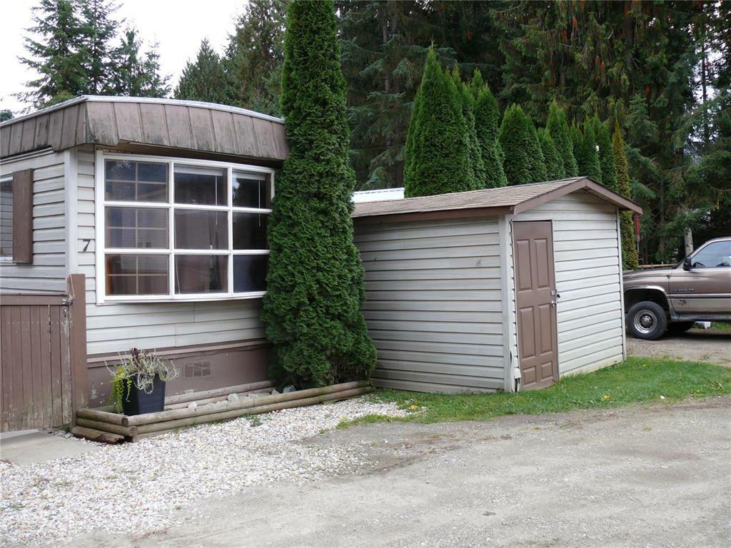 Property Photo: 6062 Ranchero Drive SE 7 BC V1E 2P9