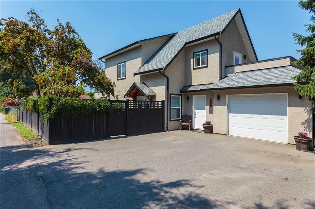 769 Patterson Avenue  Kelowna BC V1Y5C9 photo