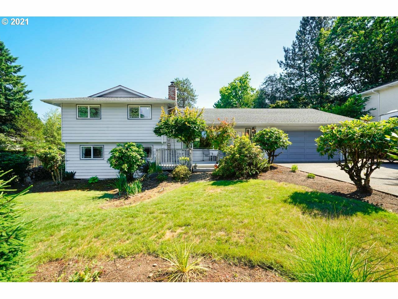 Property Photo: 12807 NE 22nd St WA 98684