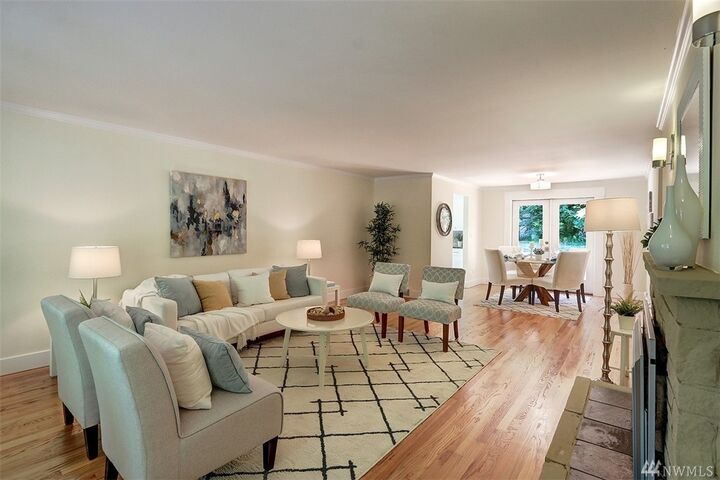 Property Photo:  5311 201st Place SW  WA 98036 