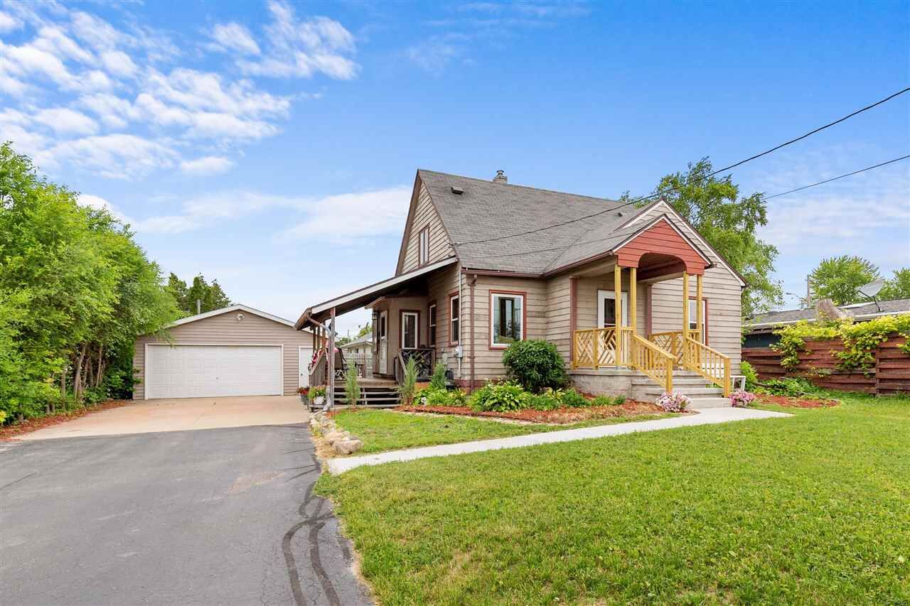Property Photo: 1921 N Ballard Road WI 54911-2447
