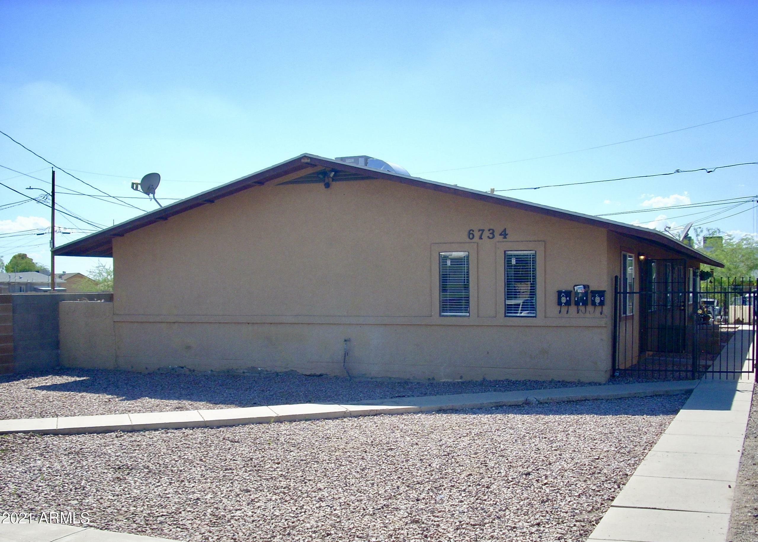 Property Photo:  6734 N 55th Avenue  AZ 85301 