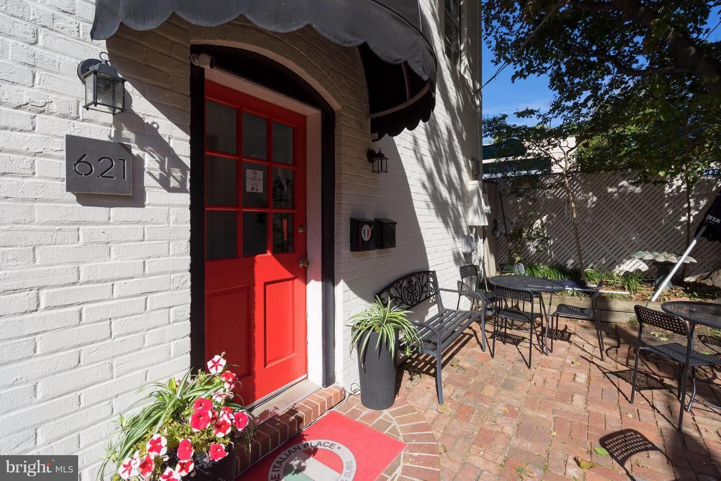 Property Photo:  621 Wythe Street  VA 22314 