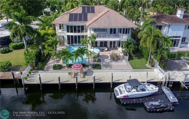 Property Photo: 30 Fiesta Way FL 33301