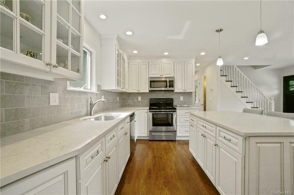 Property Photo:  155 Wood Street  NY 10541 