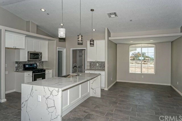 Property Photo:  8250 6 Th Avenue  CA 92345 