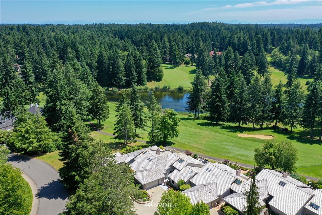 Property Photo: 12707 54th Avenue NW WA 98332