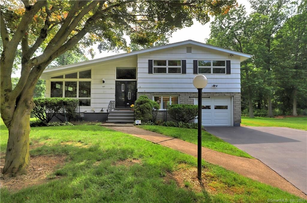Property Photo:  107 Marion Avenue  CT 06460 