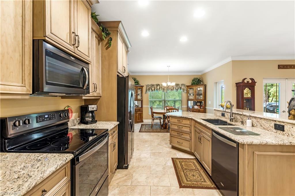 Property Photo:  1803 Canton Avenue  FL 33972 
