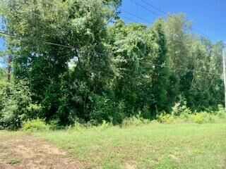 Property Photo: 000 Hwy 20 Lot 26 Block B FL 32439