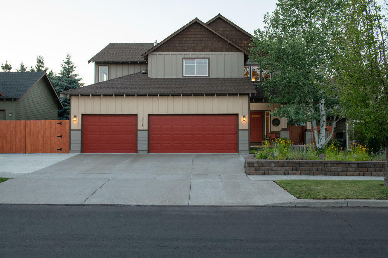 Property Photo:  20706 Snow Peaks Drive  OR 97701 