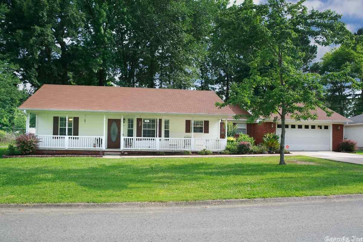 Property Photo:  11 Timber Lane  AR 72023-0000 