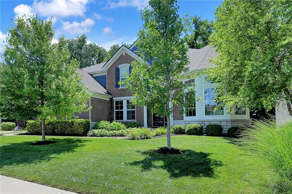 Property Photo:  633 Featherstone Drive  IN 46074 