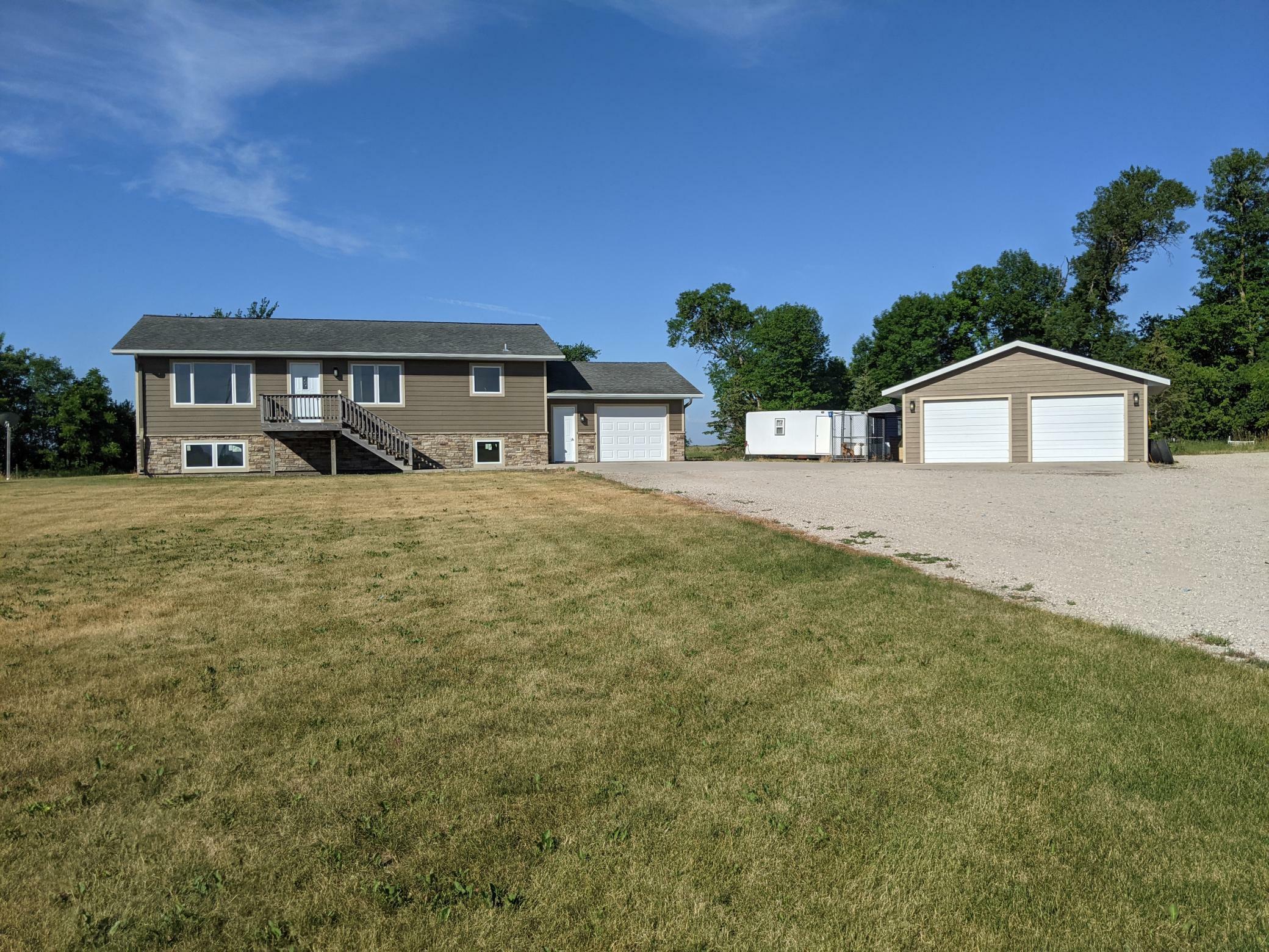 Property Photo: 87613 County Road 16 MN 55342