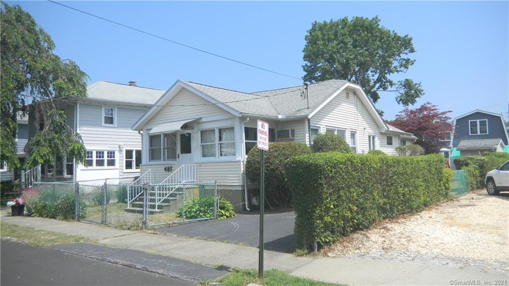 Property Photo: 158 Beach Avenue CT 06460