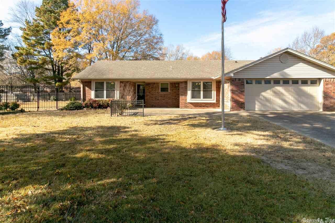 Property Photo: 5 S Hampton Cove AR 72034