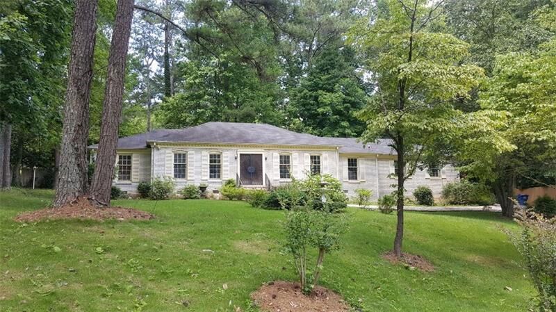 Property Photo: 795 McKenzie Court SW GA 30311
