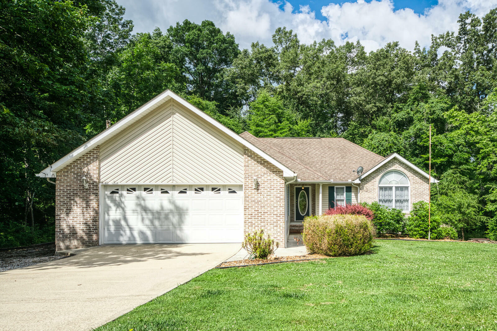 Property Photo:  3127 Seminole Loop  TN 38572 