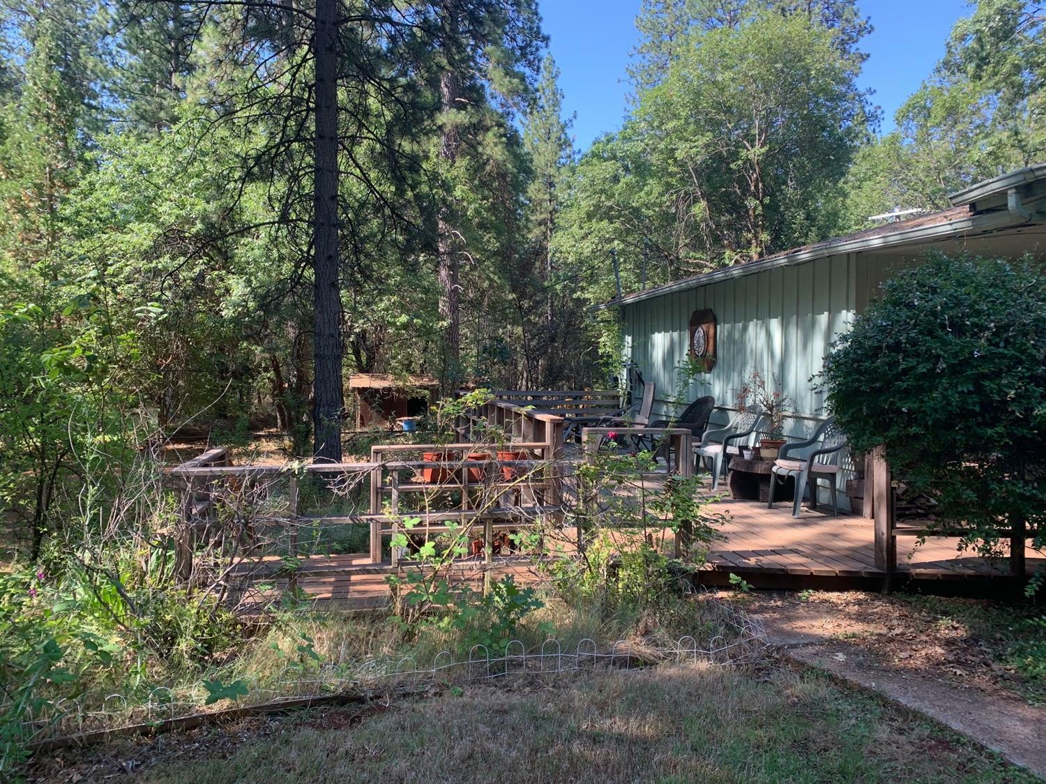 Property Photo: 11119 Glen Meadow Dr CA 95945