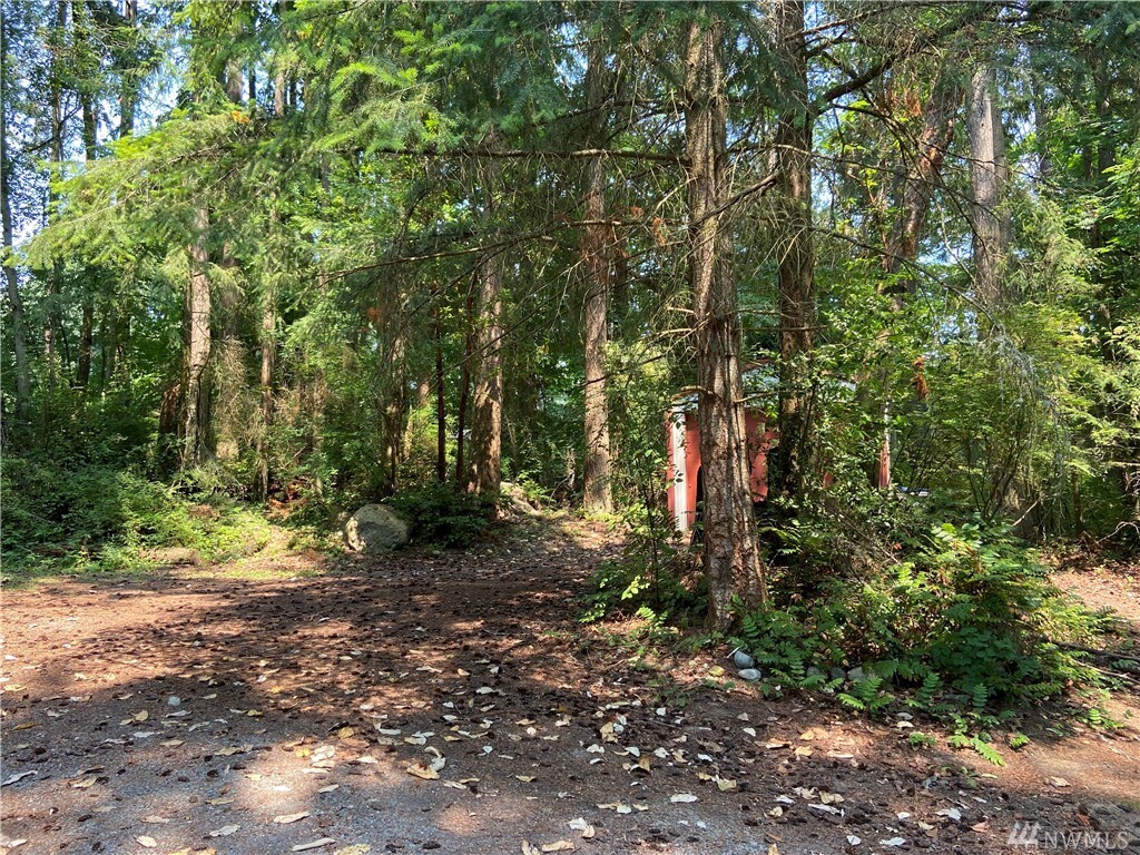 Property Photo: 528 Kodiak Ave WA 98282