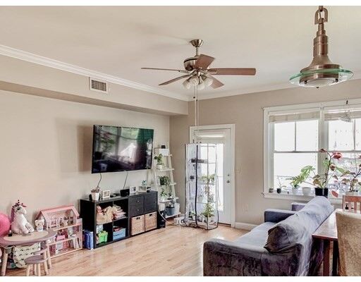 Property Photo:  108 Gore St 4  MA 02141 