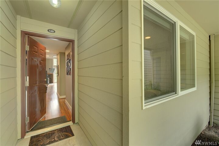 Property Photo: 2933 76th Ave SE 12D WA 98040