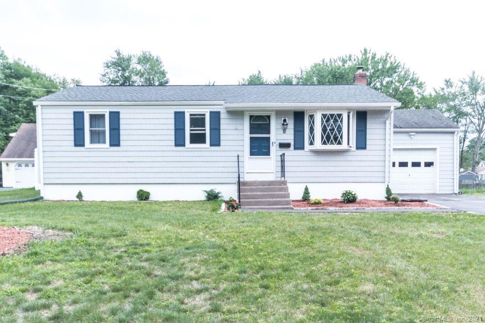 Property Photo:  11 Holdstock Place  CT 06108 