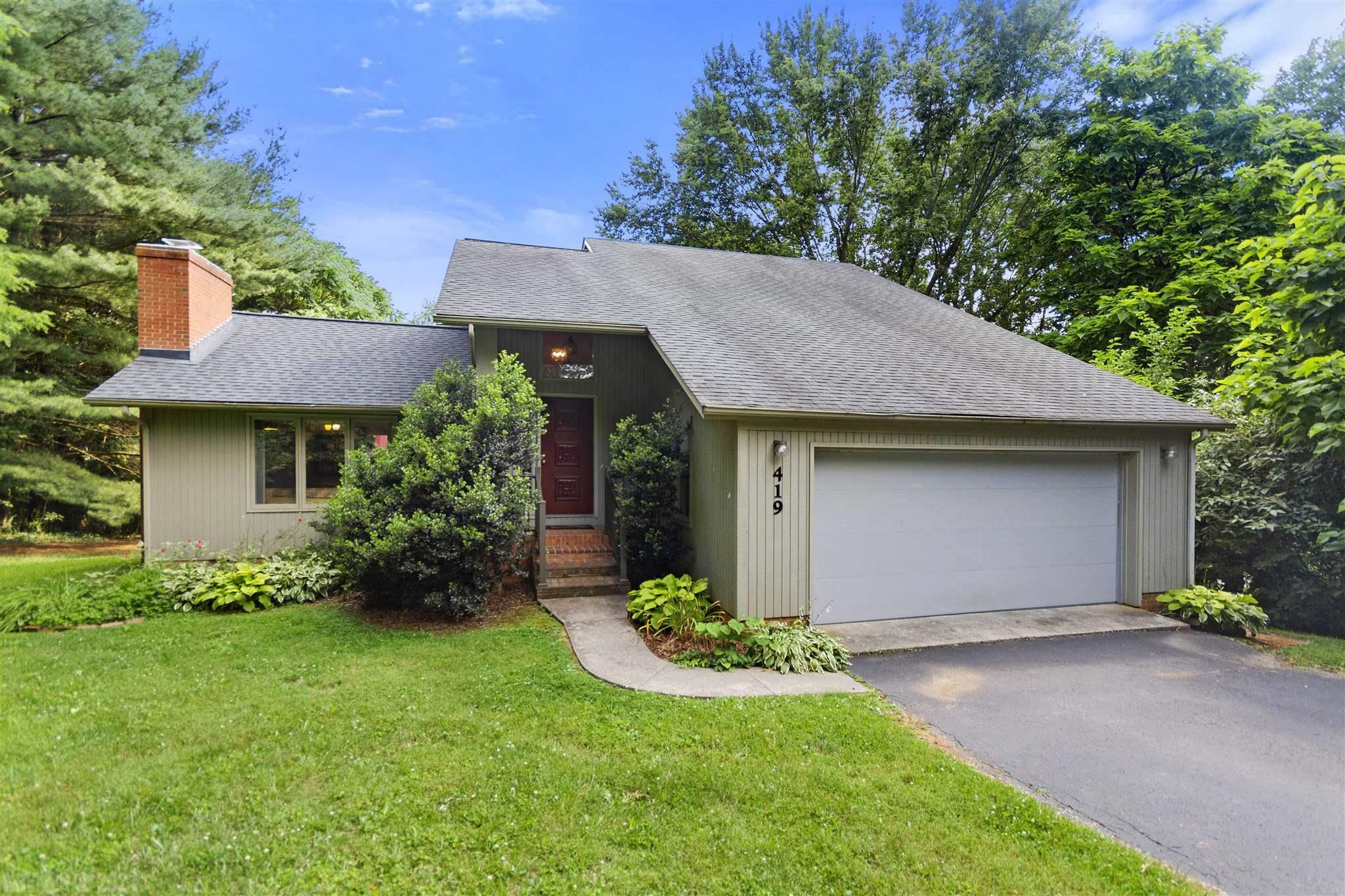 Property Photo:  419 Seminole Drive  VA 24060 