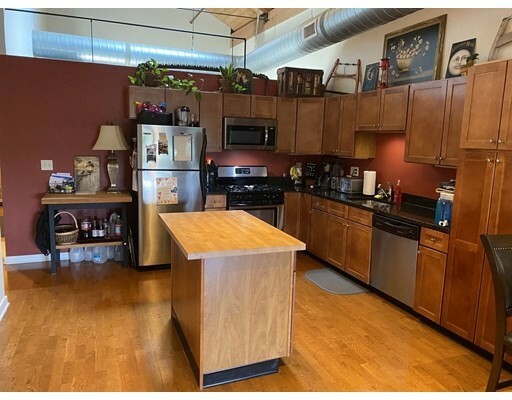 Property Photo: 160 Fremont St 413 MA 01603