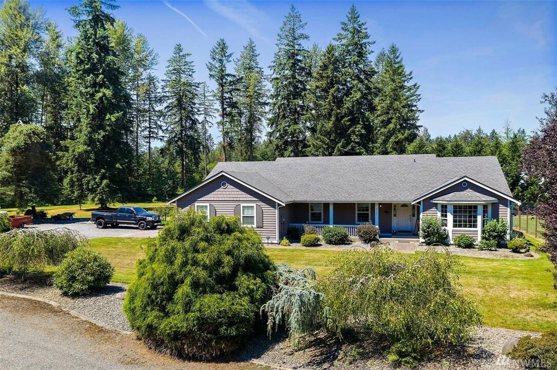 Property Photo:  3421 359th St Ct S  WA 98580 