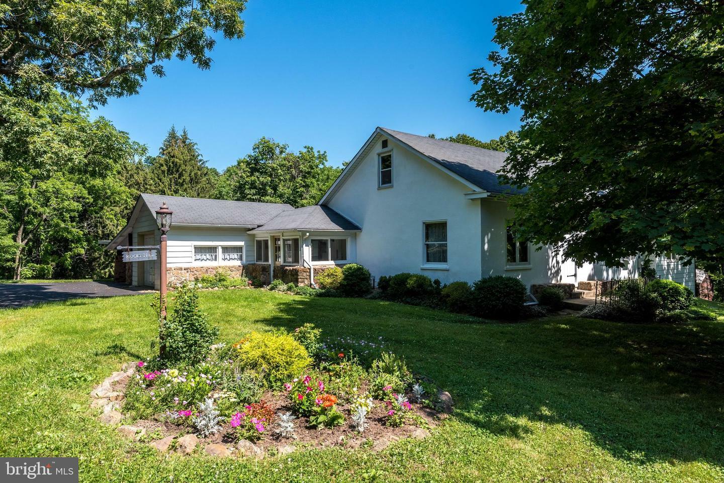 Property Photo:  3892 York Road  PA 18925 