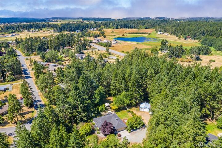 Property Photo: 1185 Jeanie Lane WA 98277