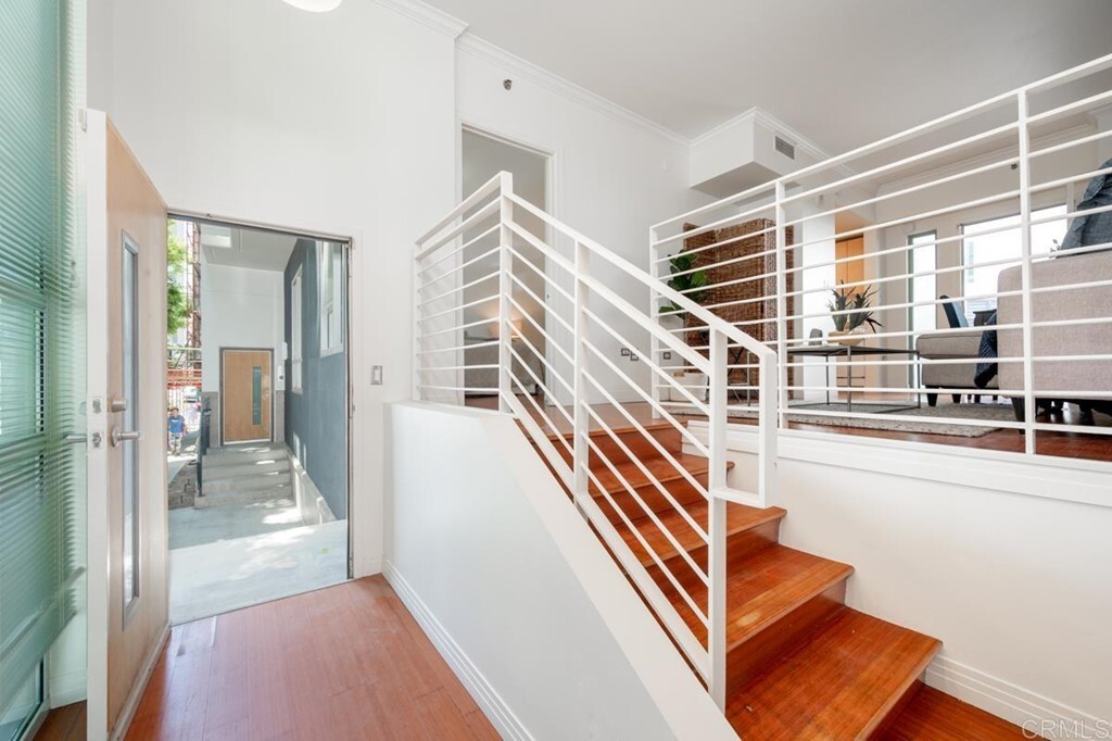 Property Photo: 425 W Beech St. 226 CA 92101
