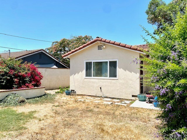 Property Photo:  13192 Ethelbee Way  CA 92705 