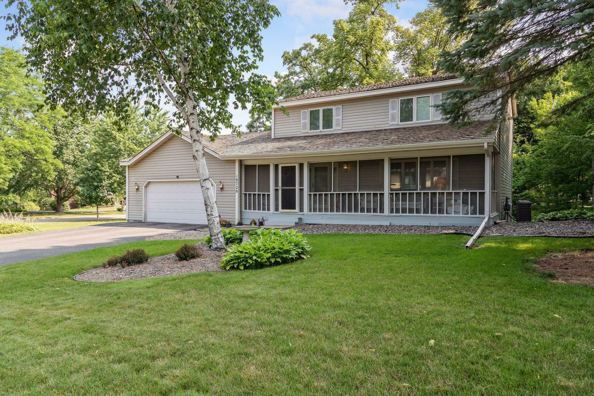 Property Photo:  2800 Xanthus Lane N  MN 55447 