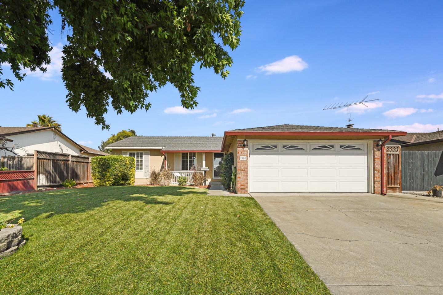 Property Photo: 2810 Begonia Street CA 94587